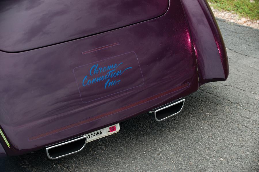  Ford Custom Roadster 1937 года  (фото 4 из 21)